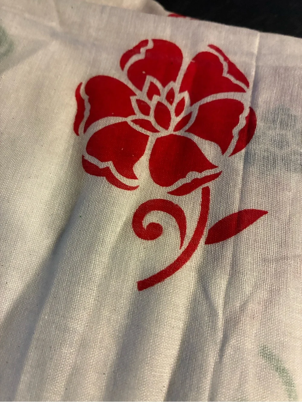 N/A floral tablecloth